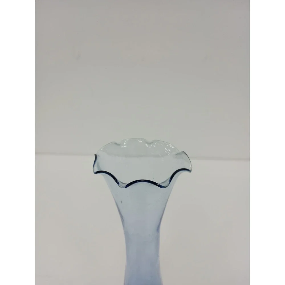 Blenko Bud Vase Art Glass 8
